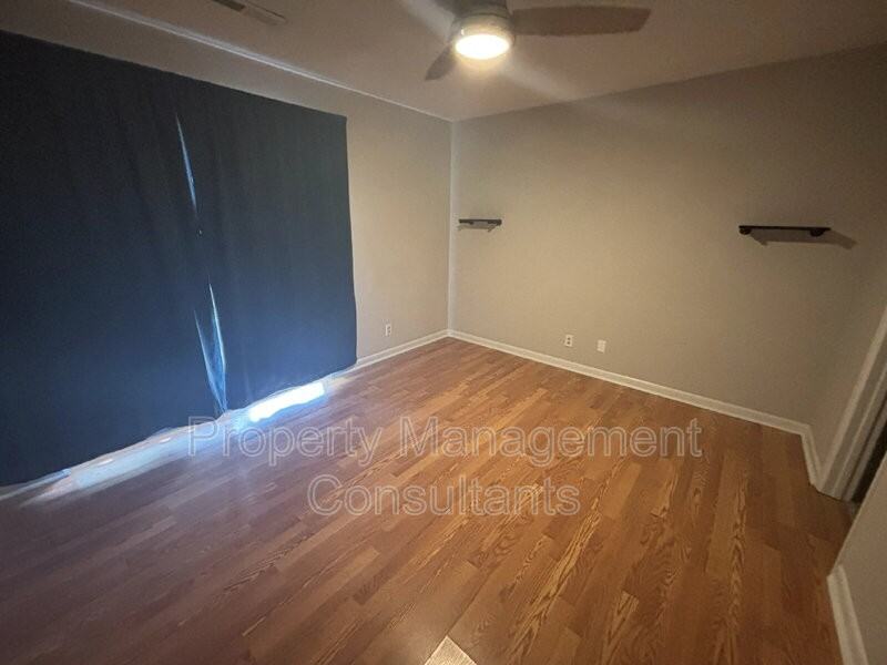 4922 7 Pine Circle - Photo 3 of 9