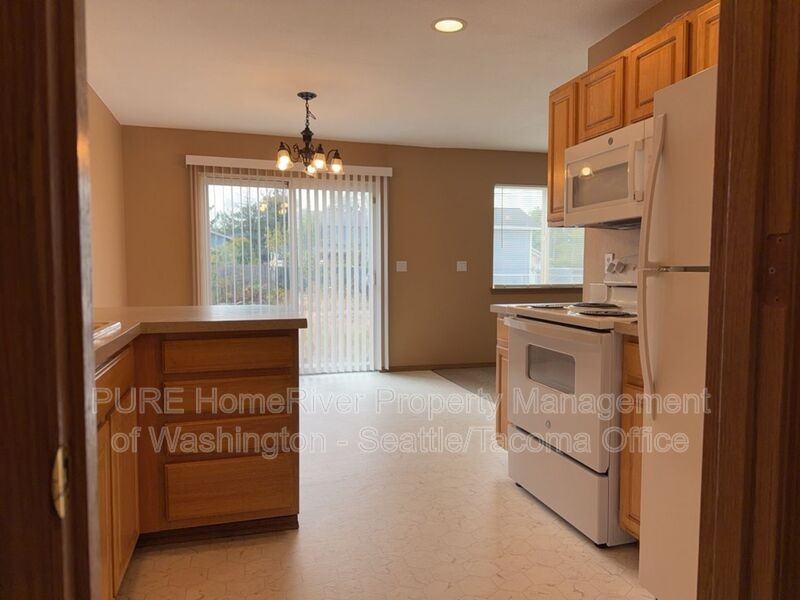 126 131st St E - Photo 3 of 22
