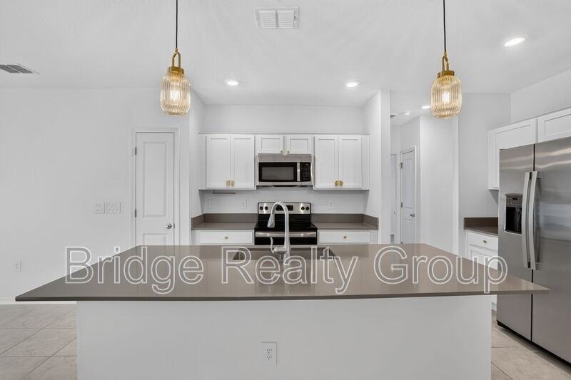 4333 Babbling Brook Way - Photo 6 of 37