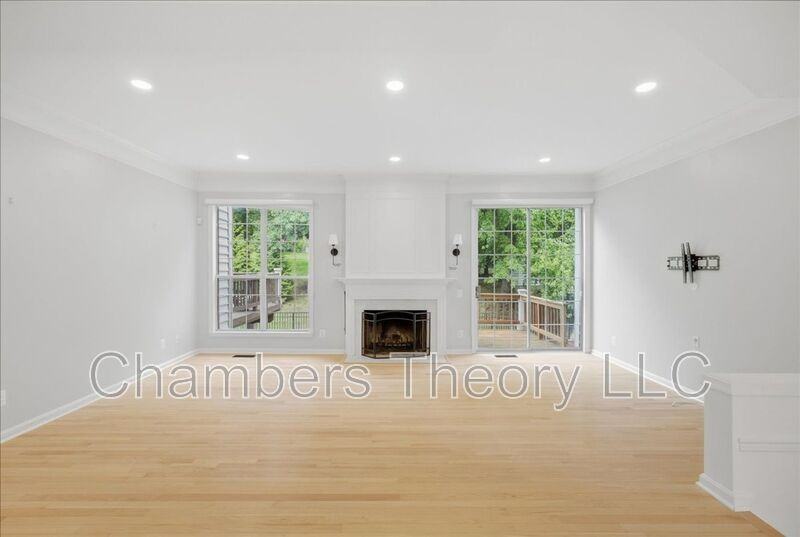 77 Arell Ct - Photo 5 of 44