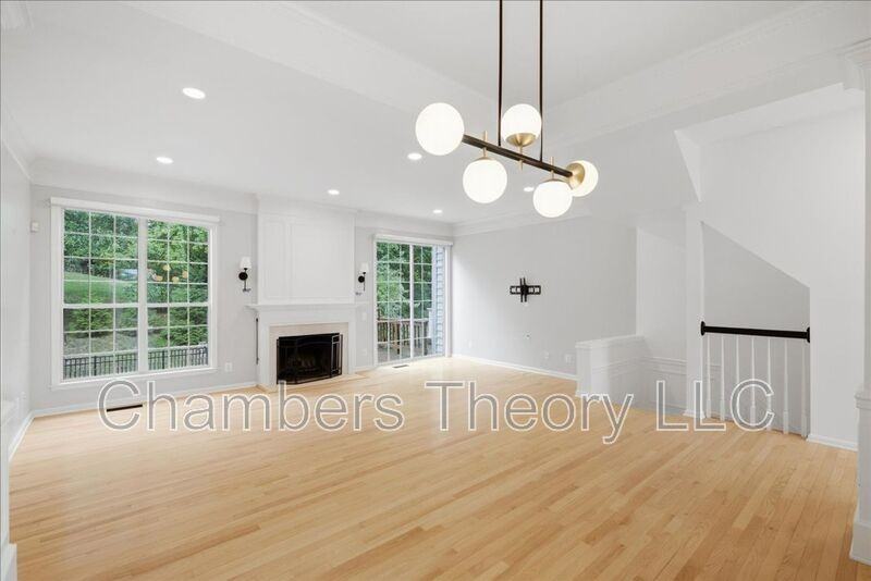 77 Arell Ct - Photo 6 of 44