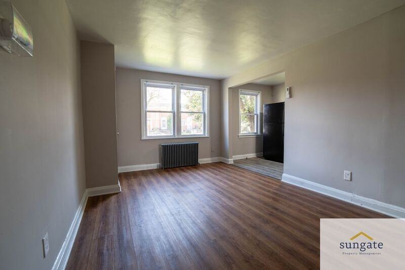 1410 Dartmouth Ave #1 - Photo 2 of 12