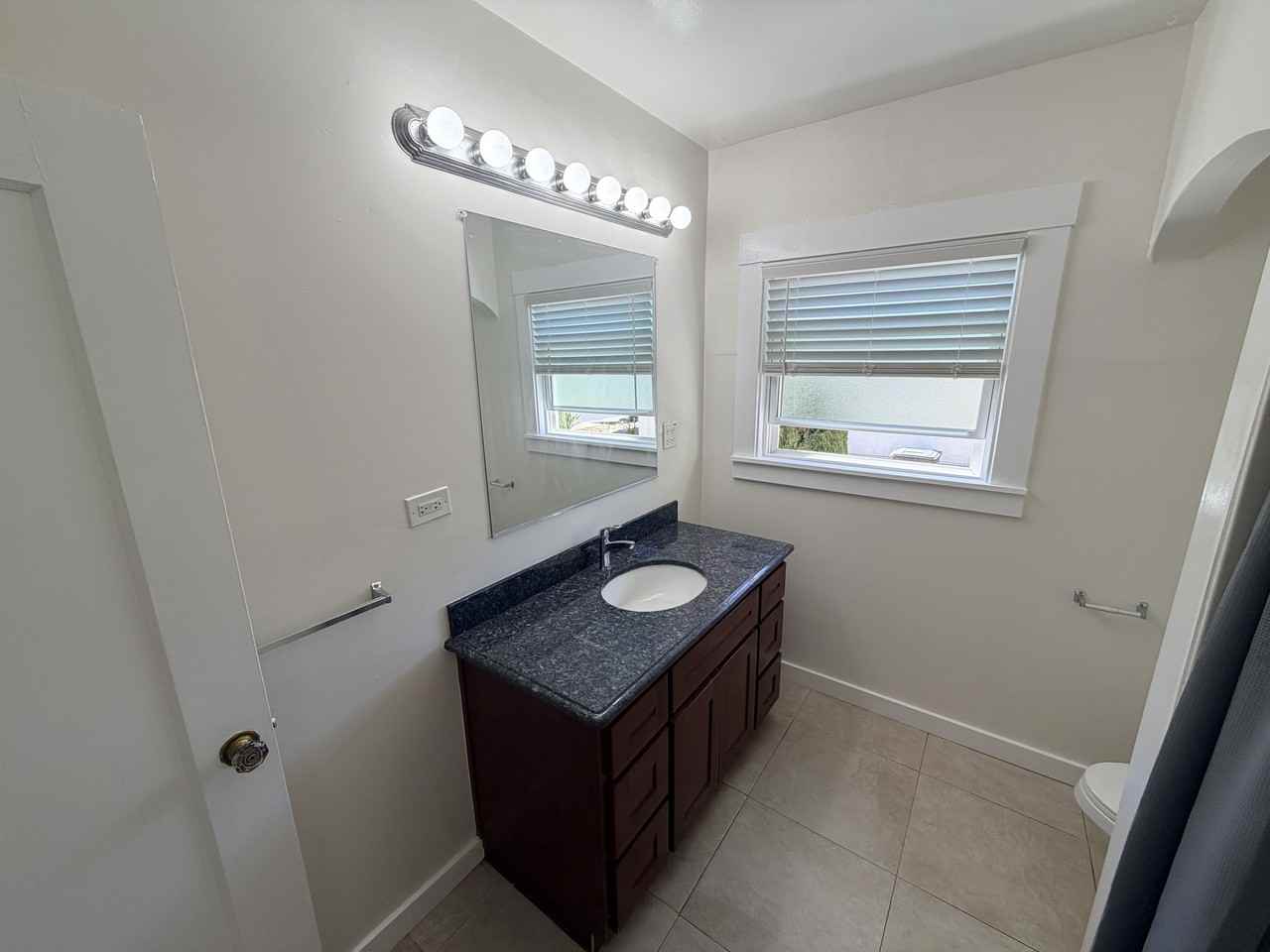 515 Davis St #NA - Photo 5 of 19