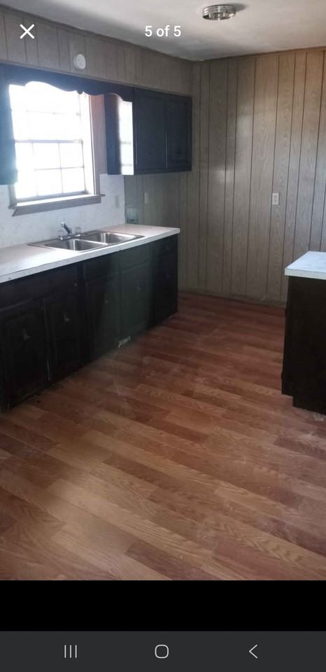 1554 Curtis St #2 - Photo 3 of 6