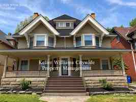 featured image of 1428 W 81st St