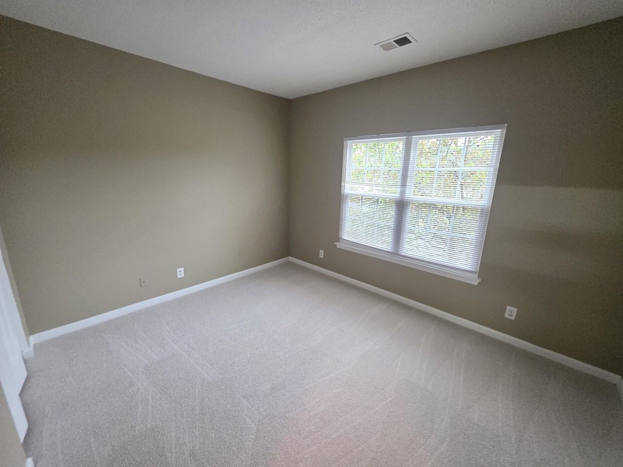 9301 Baffy Ct #G - Photo 5 of 11