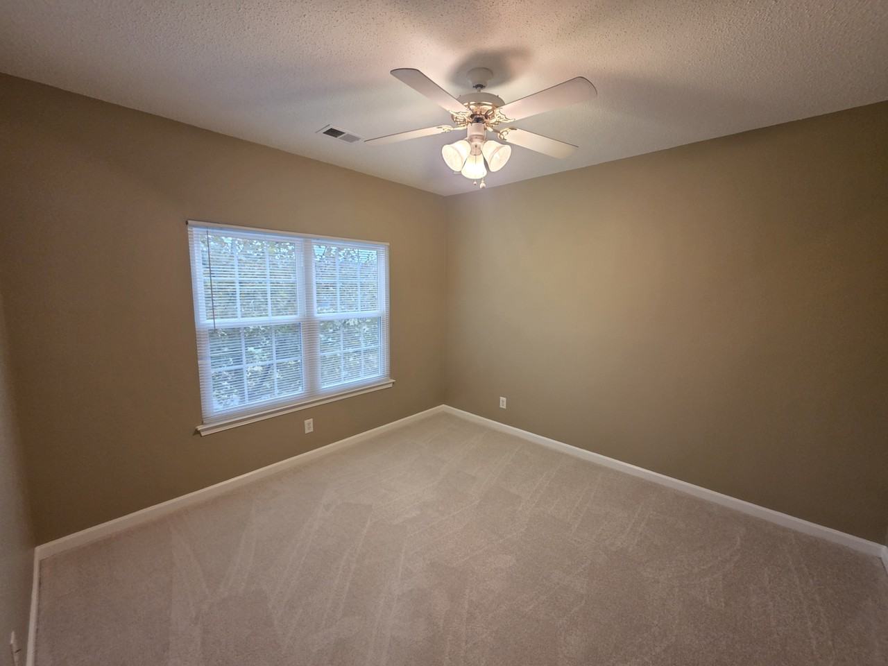 9301 Baffy Ct #G - Photo 7 of 11