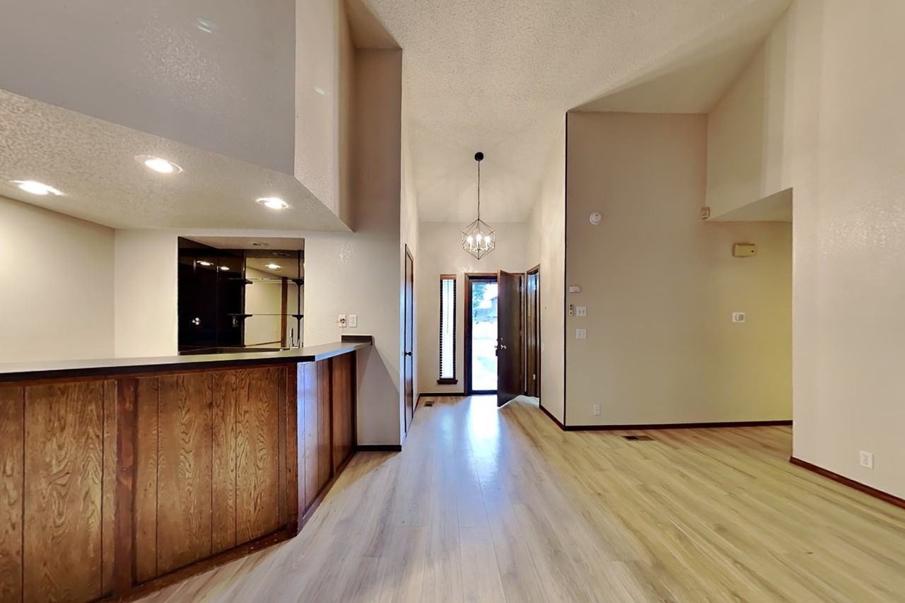 2200 Sandy Creek Trl - Photo 3 of 19