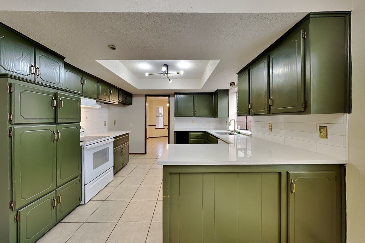 2200 Sandy Creek Trl - Photo 4 of 19