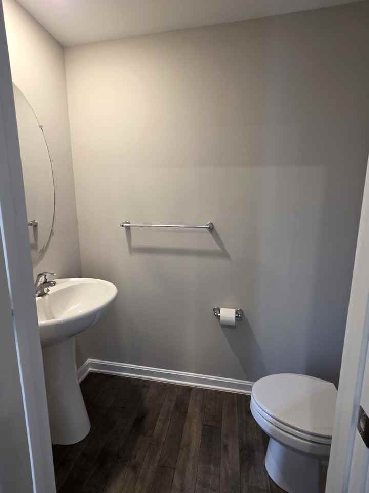 124 Willowtree Ln - Photo 5 of 17