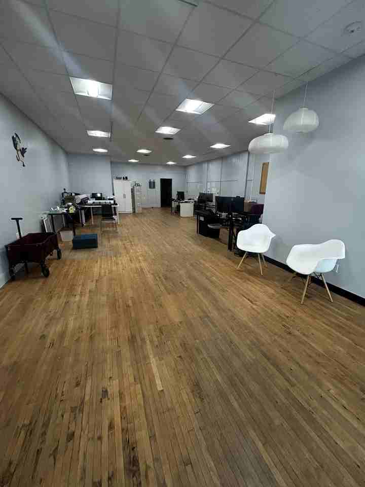 2150 Plainfield Ave Ne - Photo 7 of 21