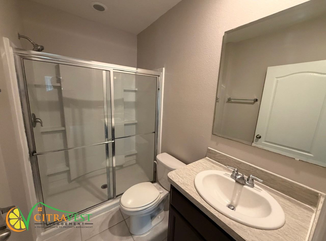 1198 Sophia Blvd - Photo 7 of 12