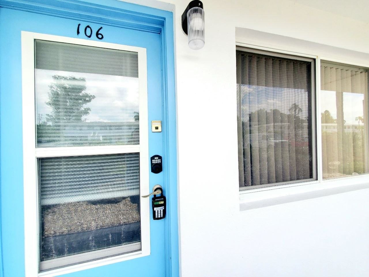 8555 112th St #106 - Photo 2 of 20