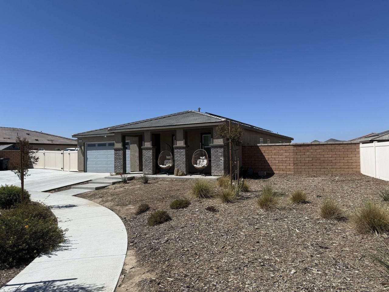 29221 Searchers Ct - Photo 2 of 4