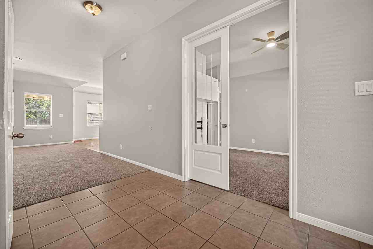 174 Maple Grove Dr - Photo 5 of 39