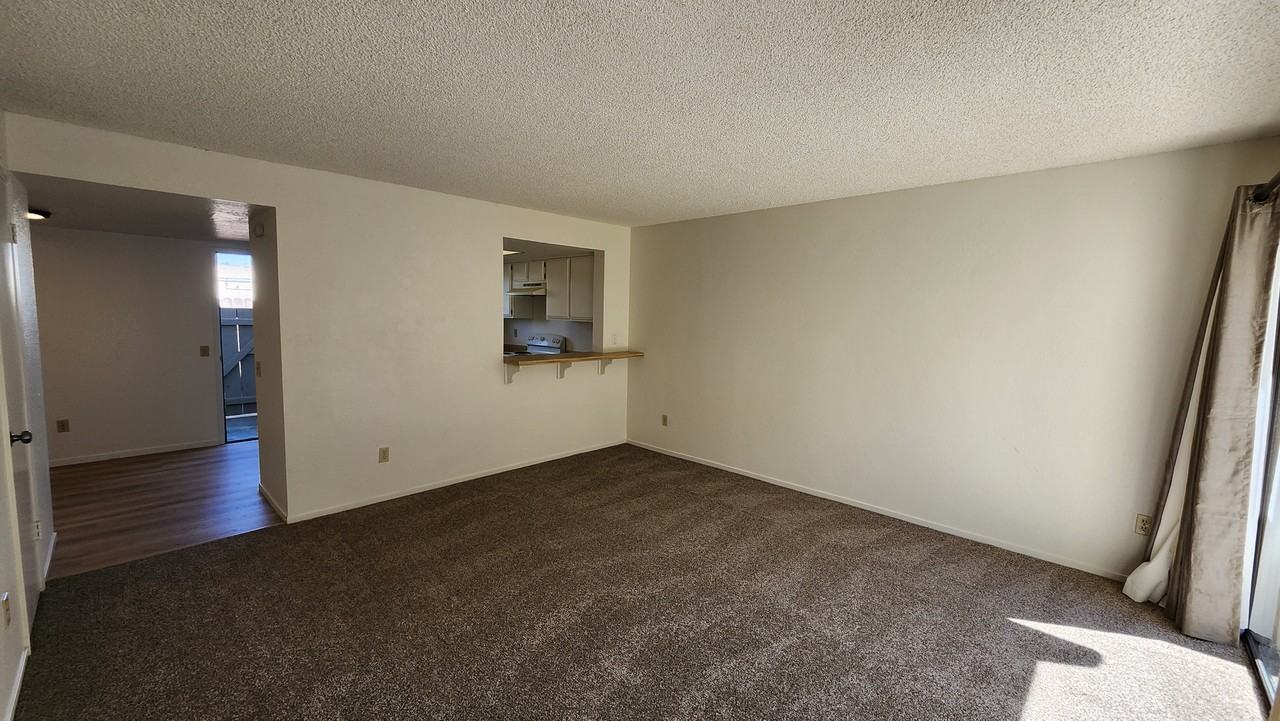 1213 W Cypress Ave #C - Photo 2 of 13