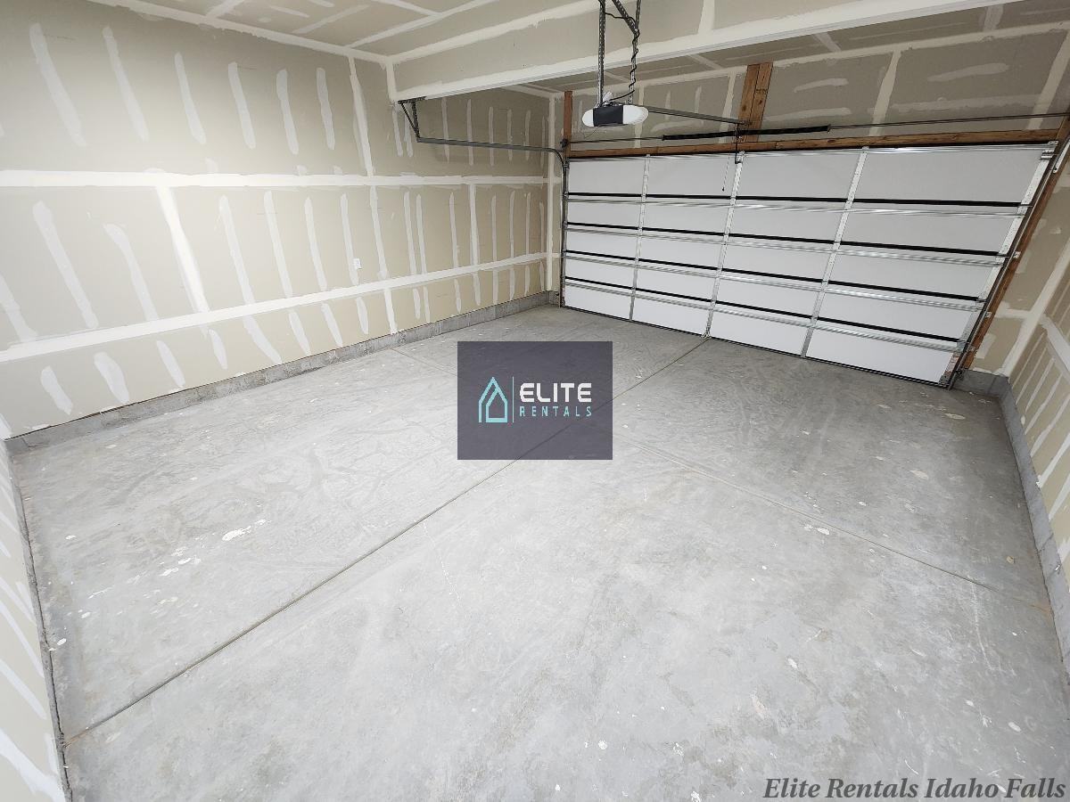 3002 Kalani Ct - Photo 4 of 22