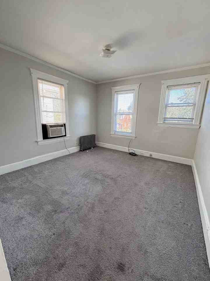 64 Avenue C #2 - Photo 4 of 8