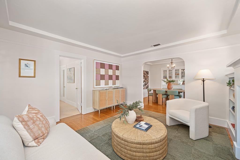 1124 34th St #NA - Photo 3 of 27
