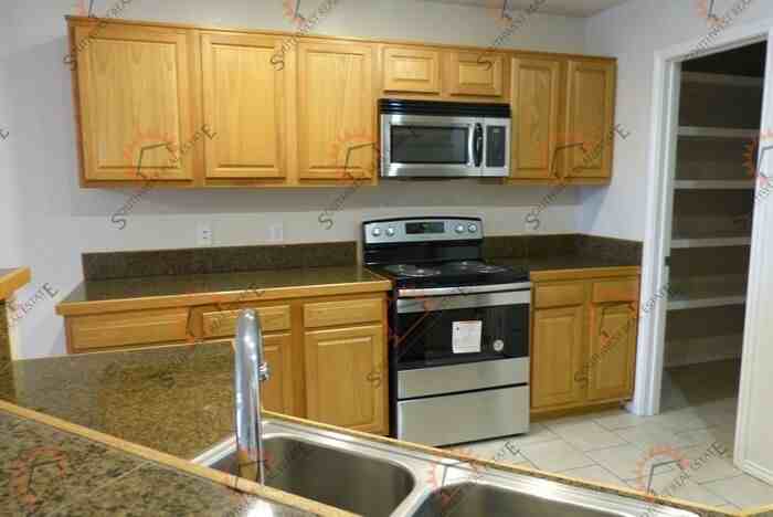 901 Stanton Pl #A - Photo 4 of 16