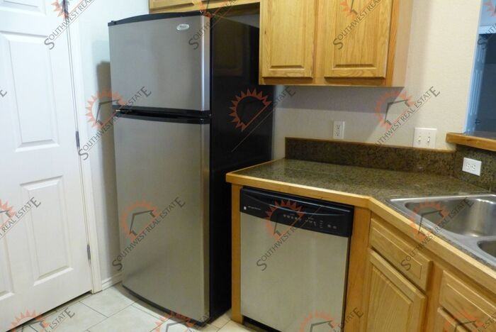 901 Stanton Pl #A - Photo 7 of 16
