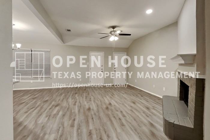 7410 Airline Dr - Photo 6 of 20