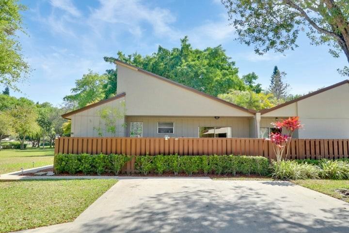 22274 Misty Woods Way - Photo 3 of 8