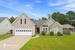 featured image of 5555 Lenox Park Pl