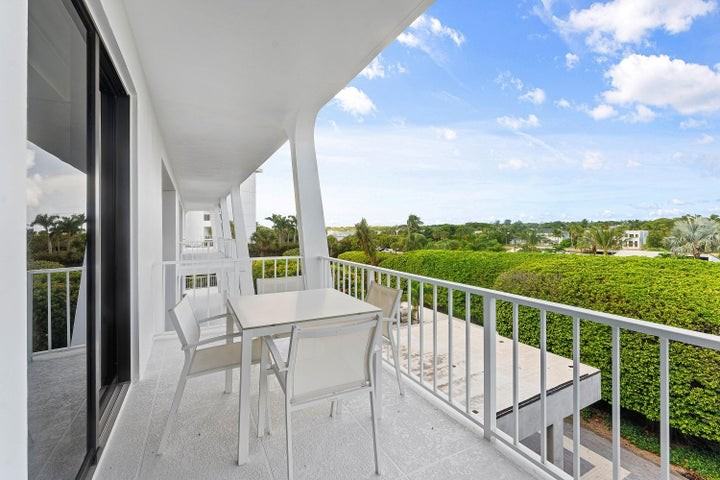 2275 South Ocean Boulevard - Photo 2 of 8
