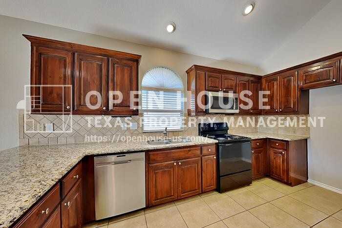 10848 Irish Glen Trl - Photo 6 of 19