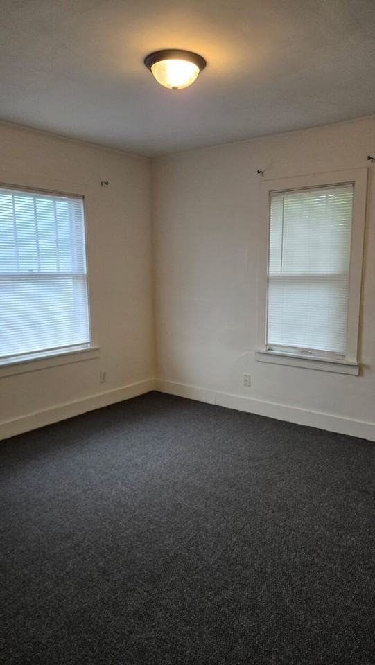 6423 Madison Ave - Photo 6 of 9