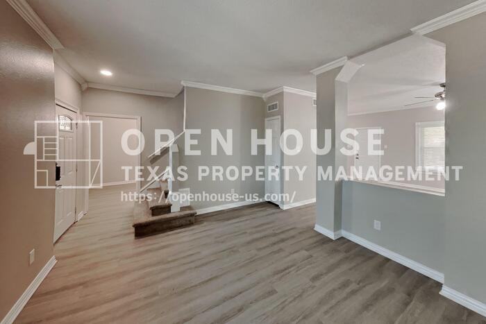 2308 Foothill Rd - Photo 6 of 20