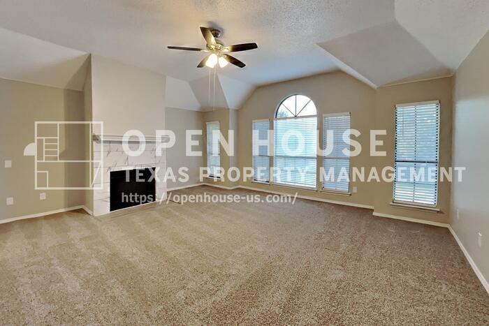 210 Carlsbad Dr - Photo 7 of 23
