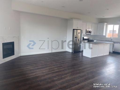 2604 Pacific Coast Hwy - Photo 3 of 17