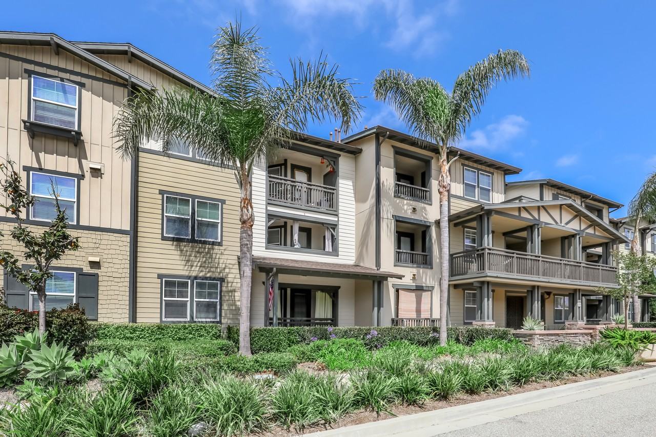 Artisan at East Village Apartments - Photo 2 of 25