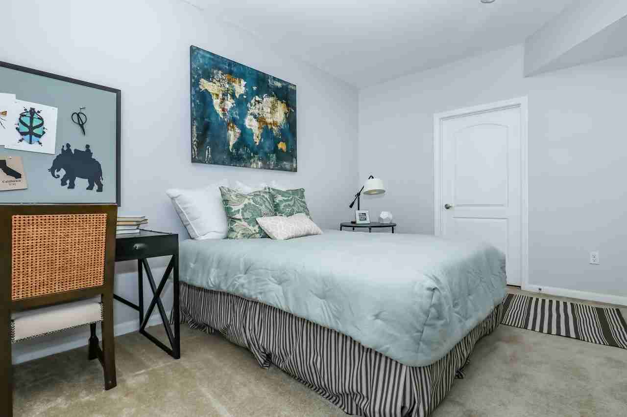 Artisan at East Village Apartments - Photo 6 of 25