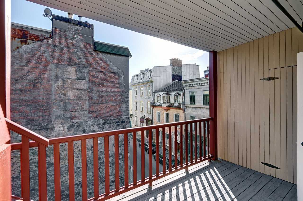 131 Rue Sainte-Anne #5 - Photo 6 of 13