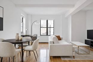 E 39th St #3D - Photo 1 of 1