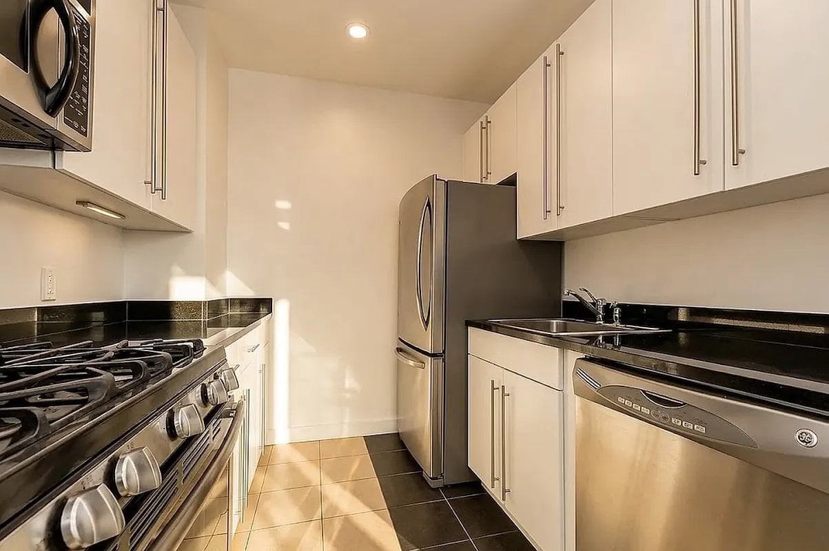 50 Murray St #836 - Photo 2 of 4