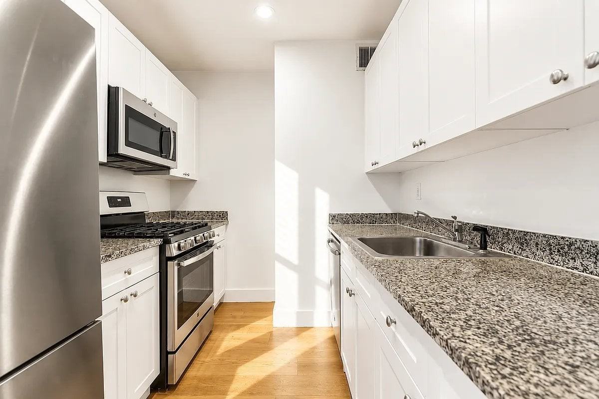50 Murray St #836 - Photo 3 of 4