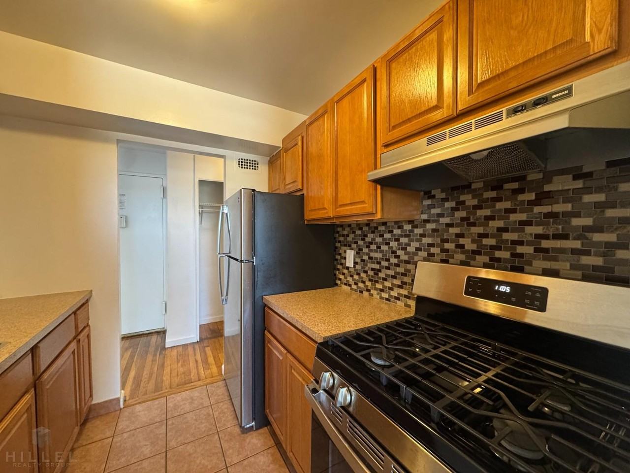Parsons Blvd #4E - Photo 2 of 8