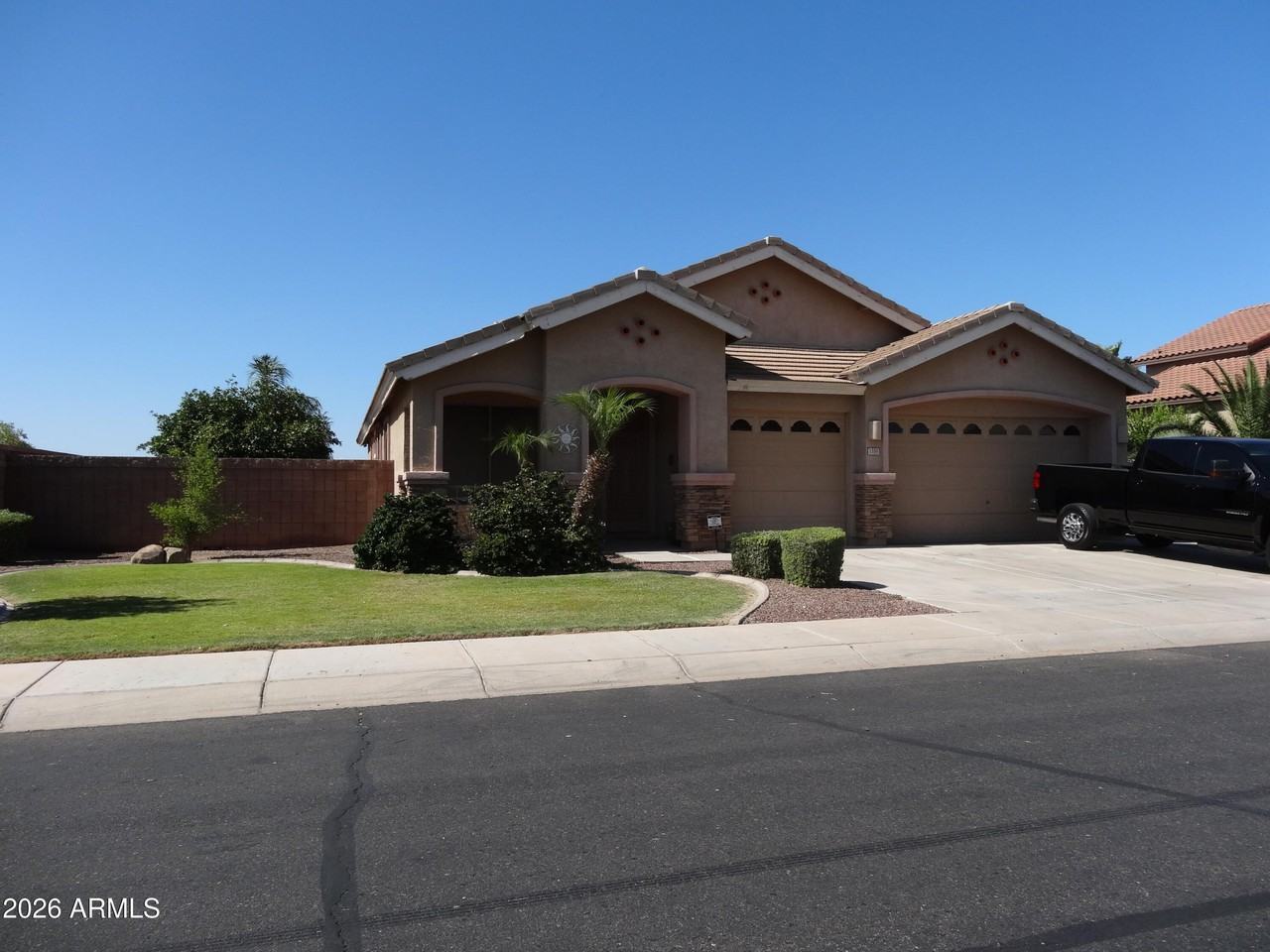 1350 E Indigo Dr - Photo 6 of 32