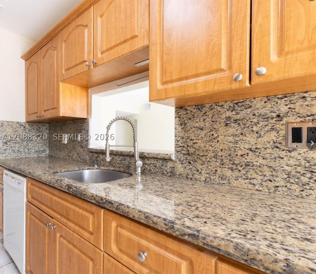 11701 Sw 122nd Ct #11071 - Photo 4 of 5