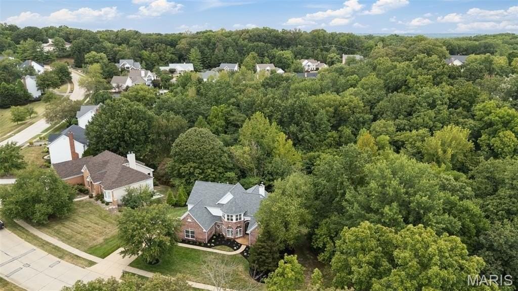 17643 Wildridge Dr - Photo 2 of 50