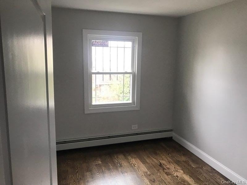 13731 132nd Ave - Photo 4 of 8