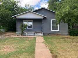 featured image of 1658 Orange St