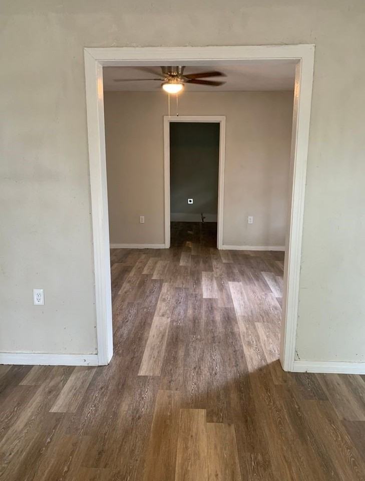 1658 Orange St - Photo 4 of 11
