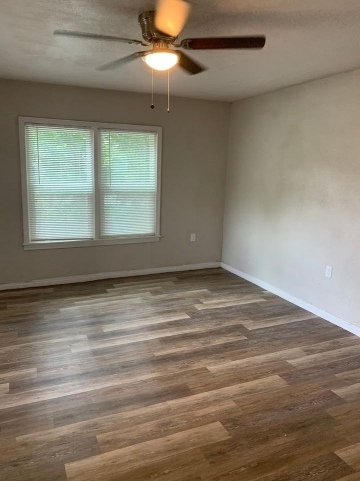 1658 Orange St - Photo 5 of 11