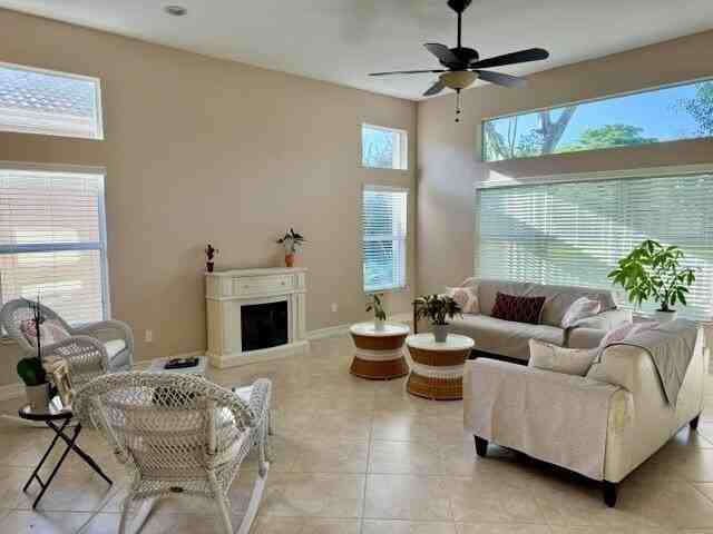 9063 Meridian View Isle - Photo 2 of 21