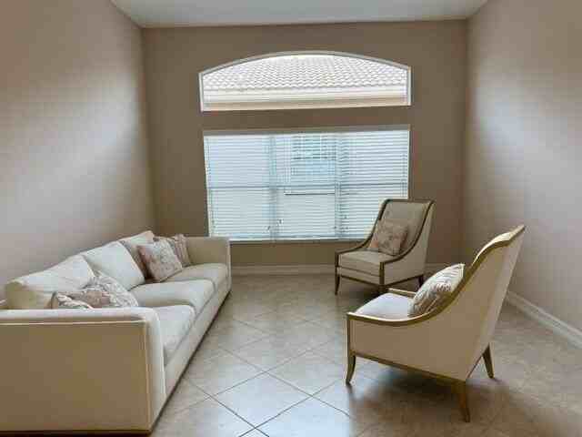 9063 Meridian View Isle - Photo 7 of 21